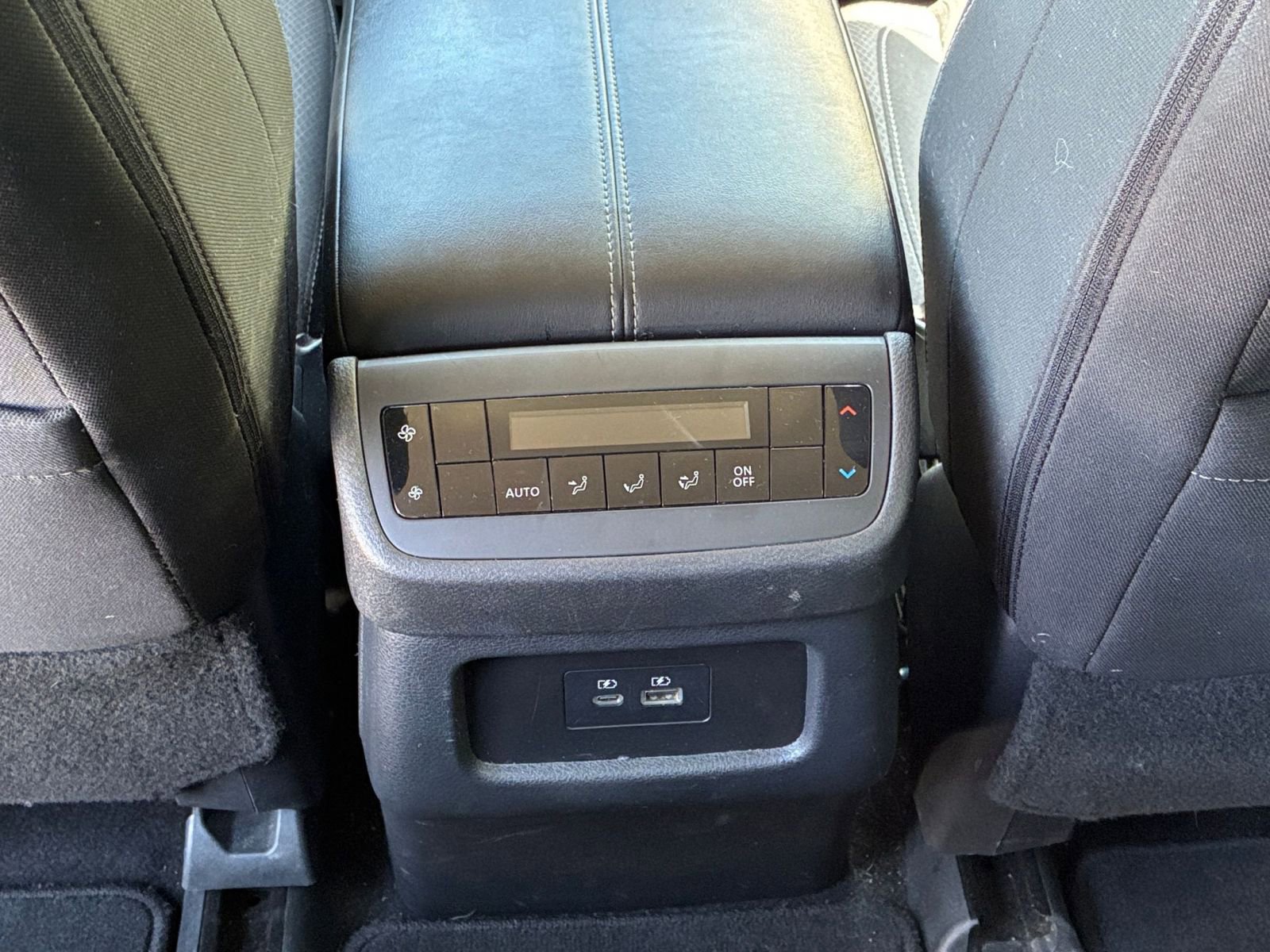 Thumbnail: 2025 Nissan Pathfinder - 23