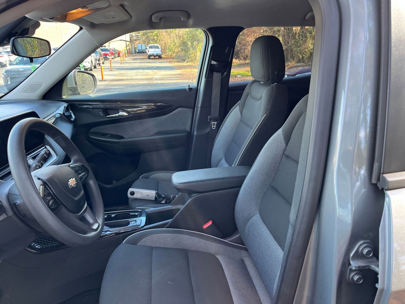 Thumbnail: 2025 Chevrolet TrailBlazer - 34