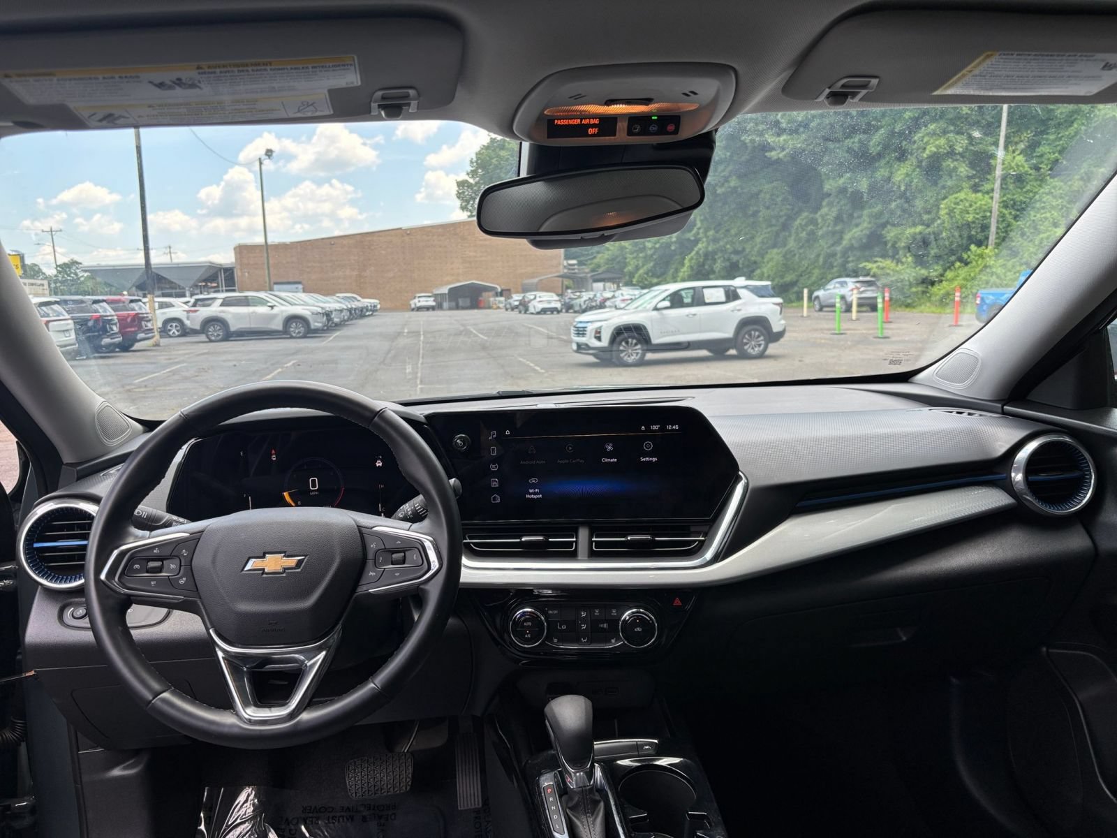Thumbnail: 2025 Chevrolet Trax - 27