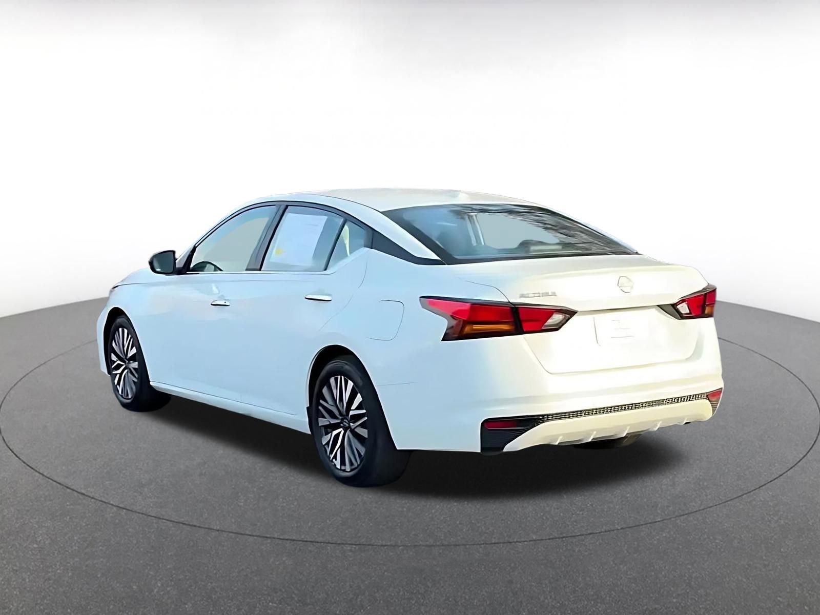 Thumbnail: 2025 Nissan Altima - 11