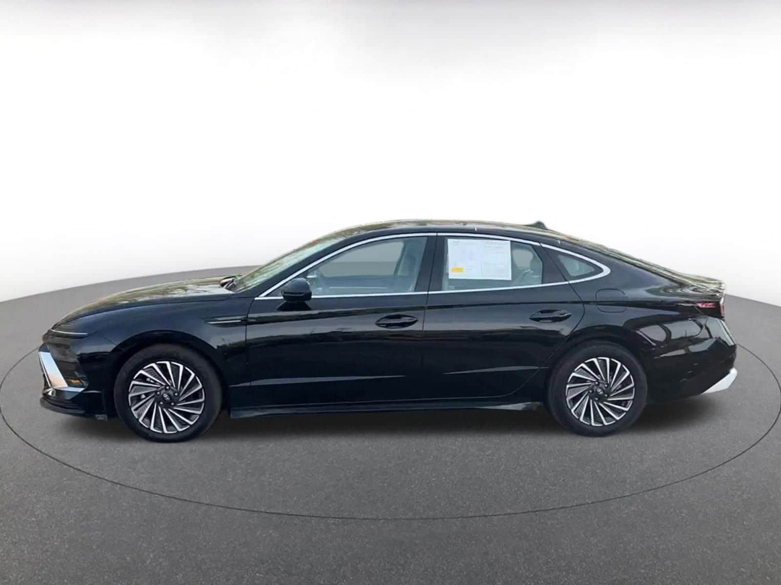 Thumbnail: 2025 Hyundai Sonata - 9