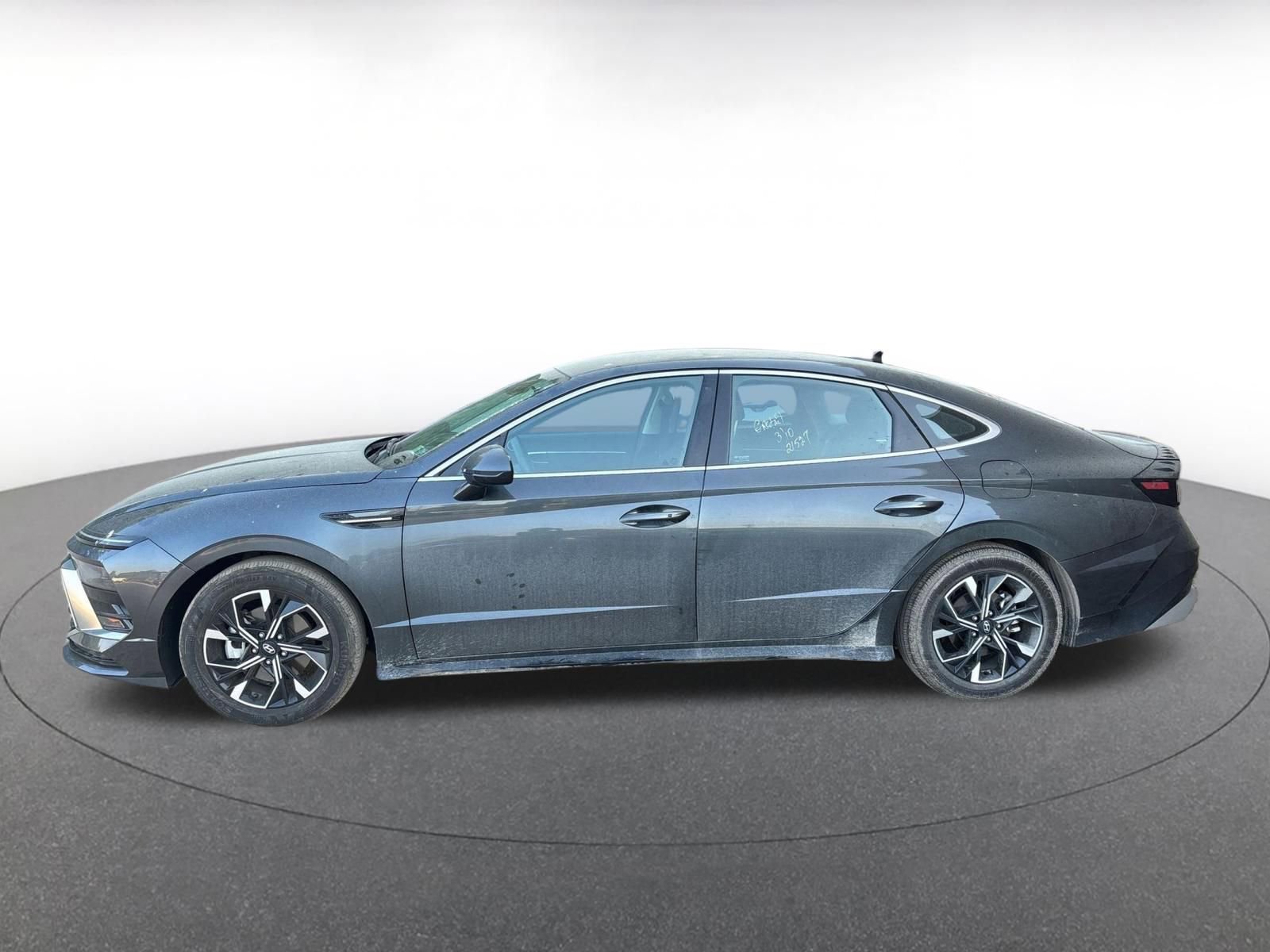Thumbnail: 2025 Hyundai Sonata - 16