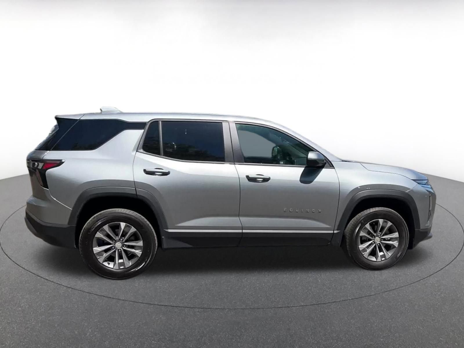 Thumbnail: 2025 Chevrolet Equinox - 15