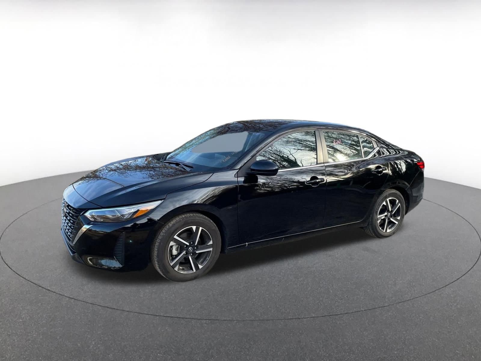 Thumbnail: 2025 Nissan Sentra - 3