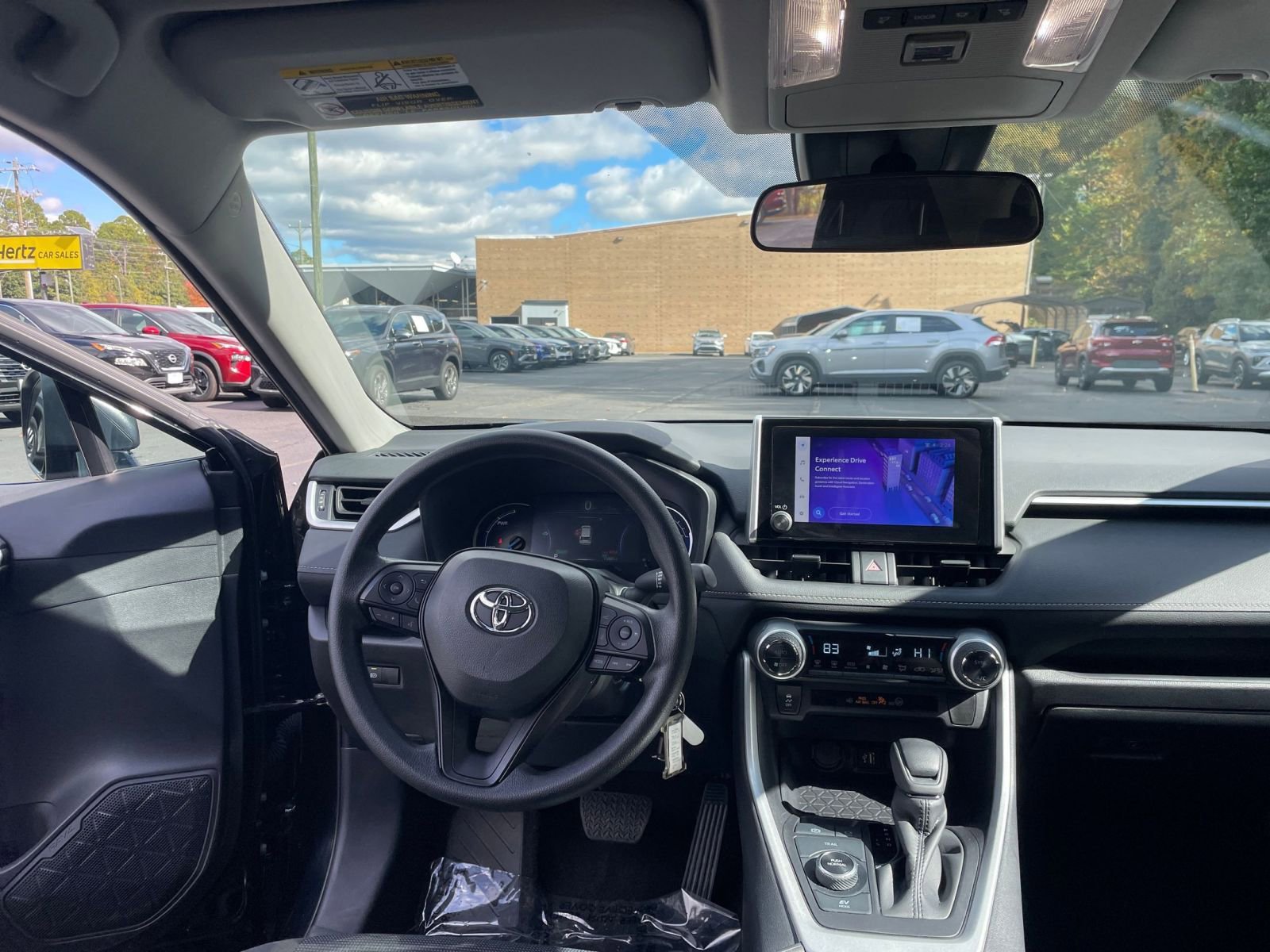 Thumbnail: 2025 Toyota RAV4 - 30