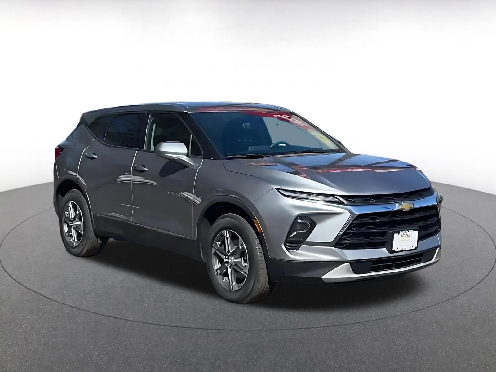 Thumbnail: 2025 Chevrolet Blazer - 3