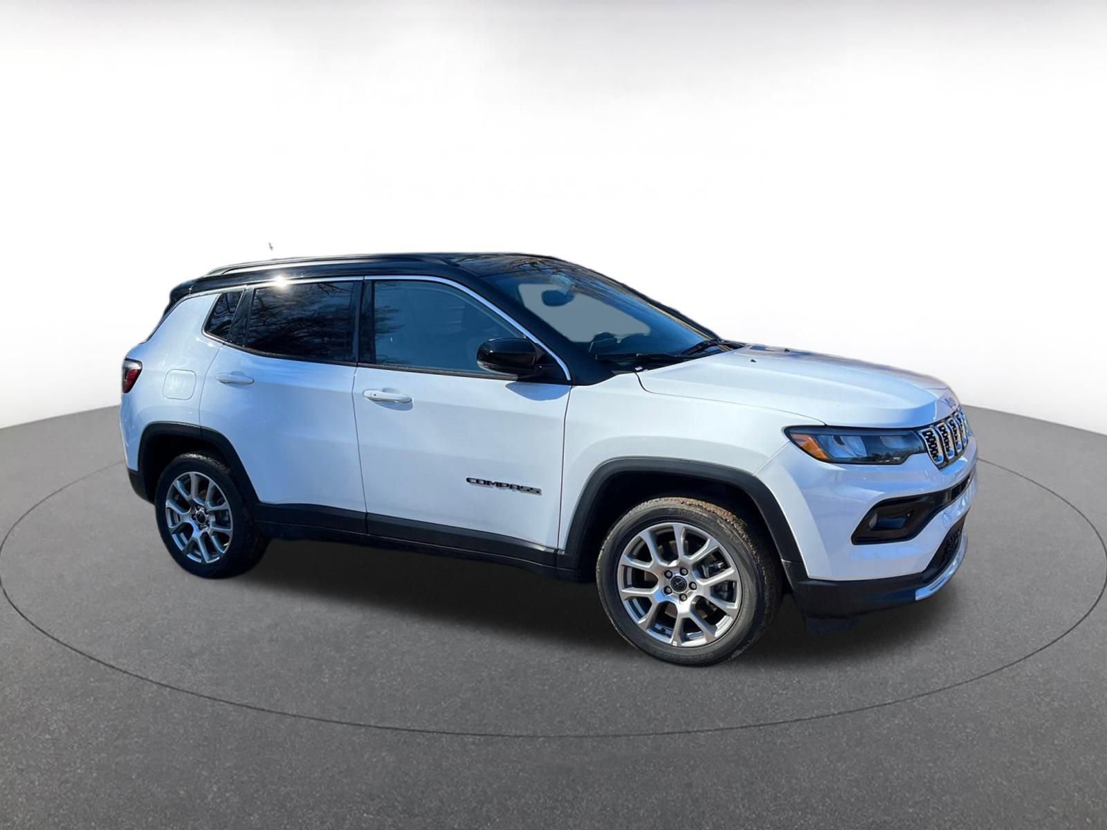 Thumbnail: 2025 Jeep Compass - 2