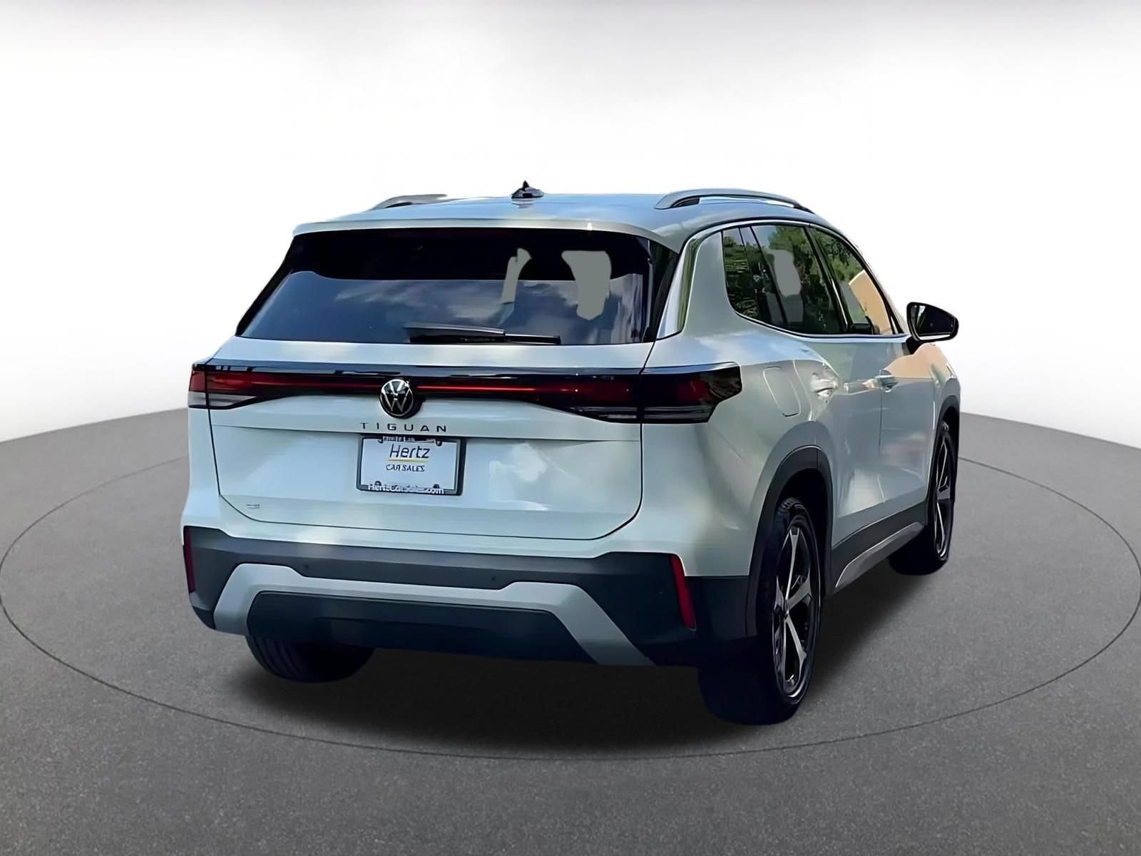 Thumbnail: 2026 Volkswagen Tiguan - 14