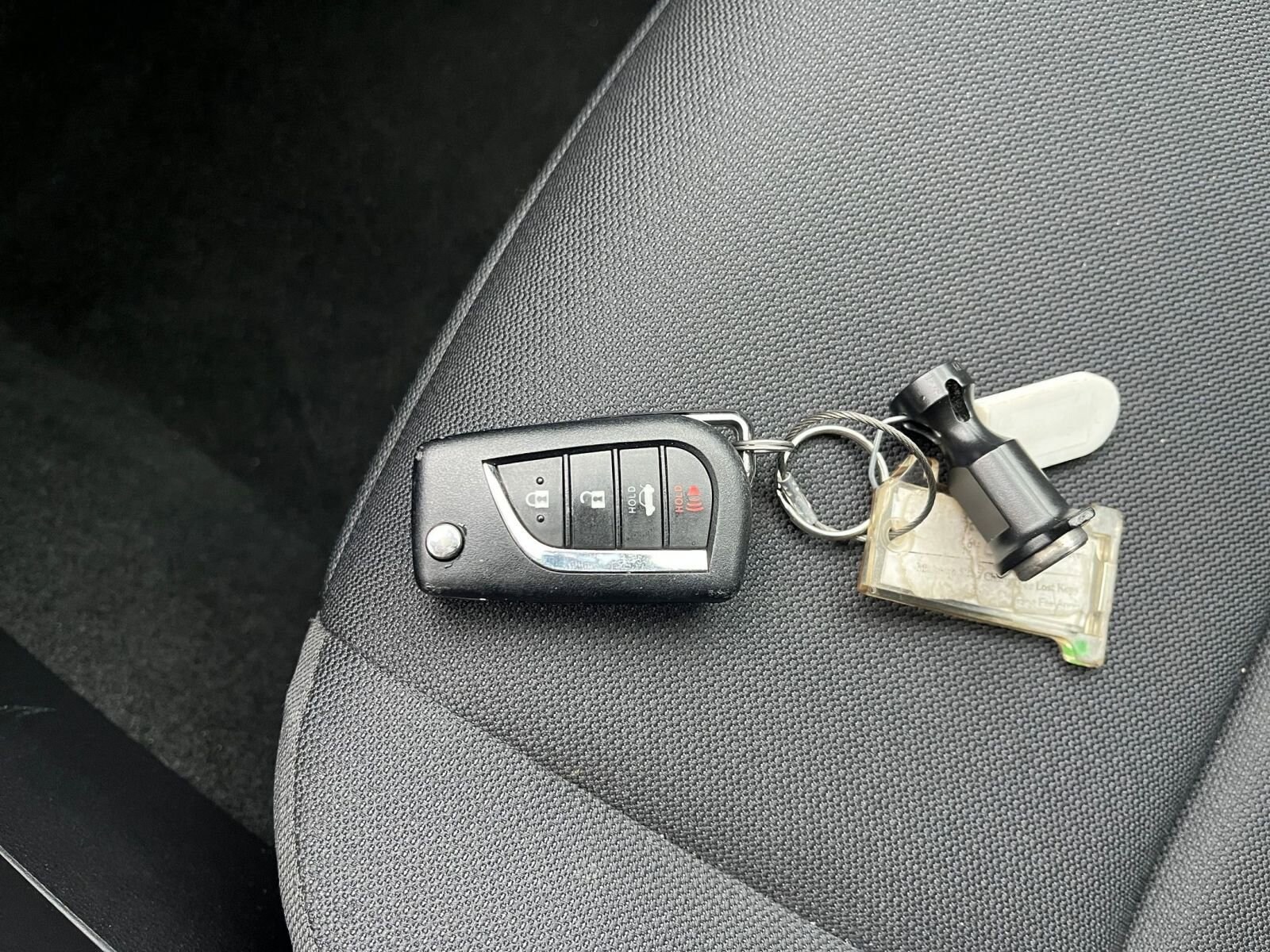 Thumbnail: 2025 Toyota Corolla - 21