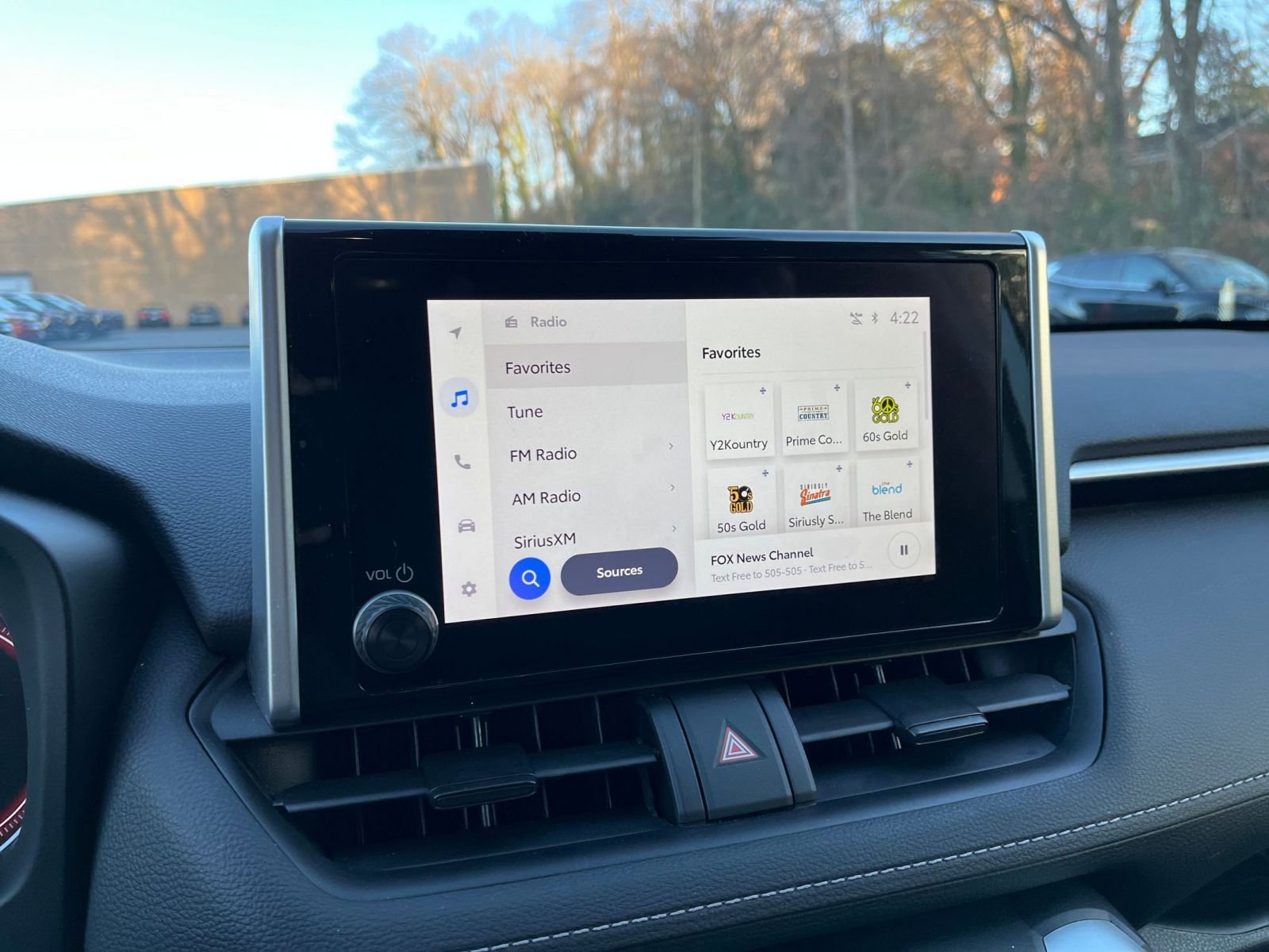 Thumbnail: 2025 Toyota RAV4 - 21