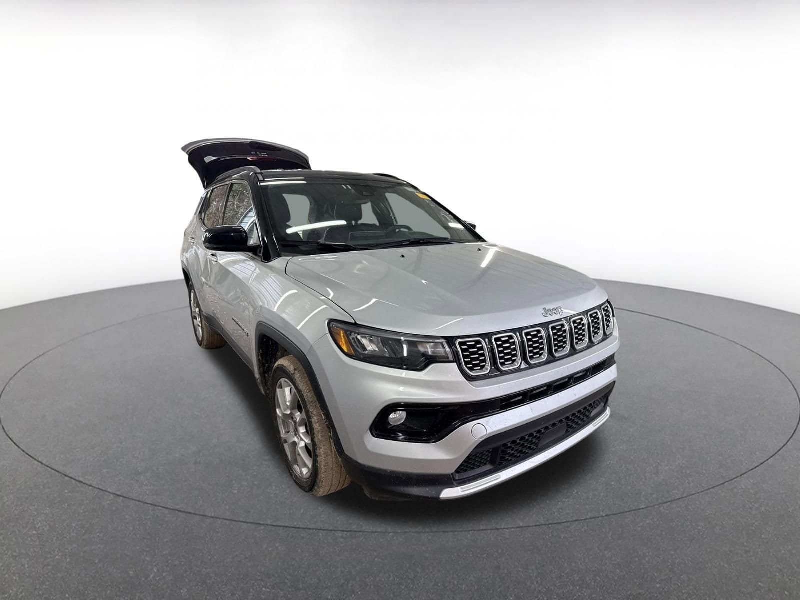 Thumbnail: 2025 Jeep Compass - 2