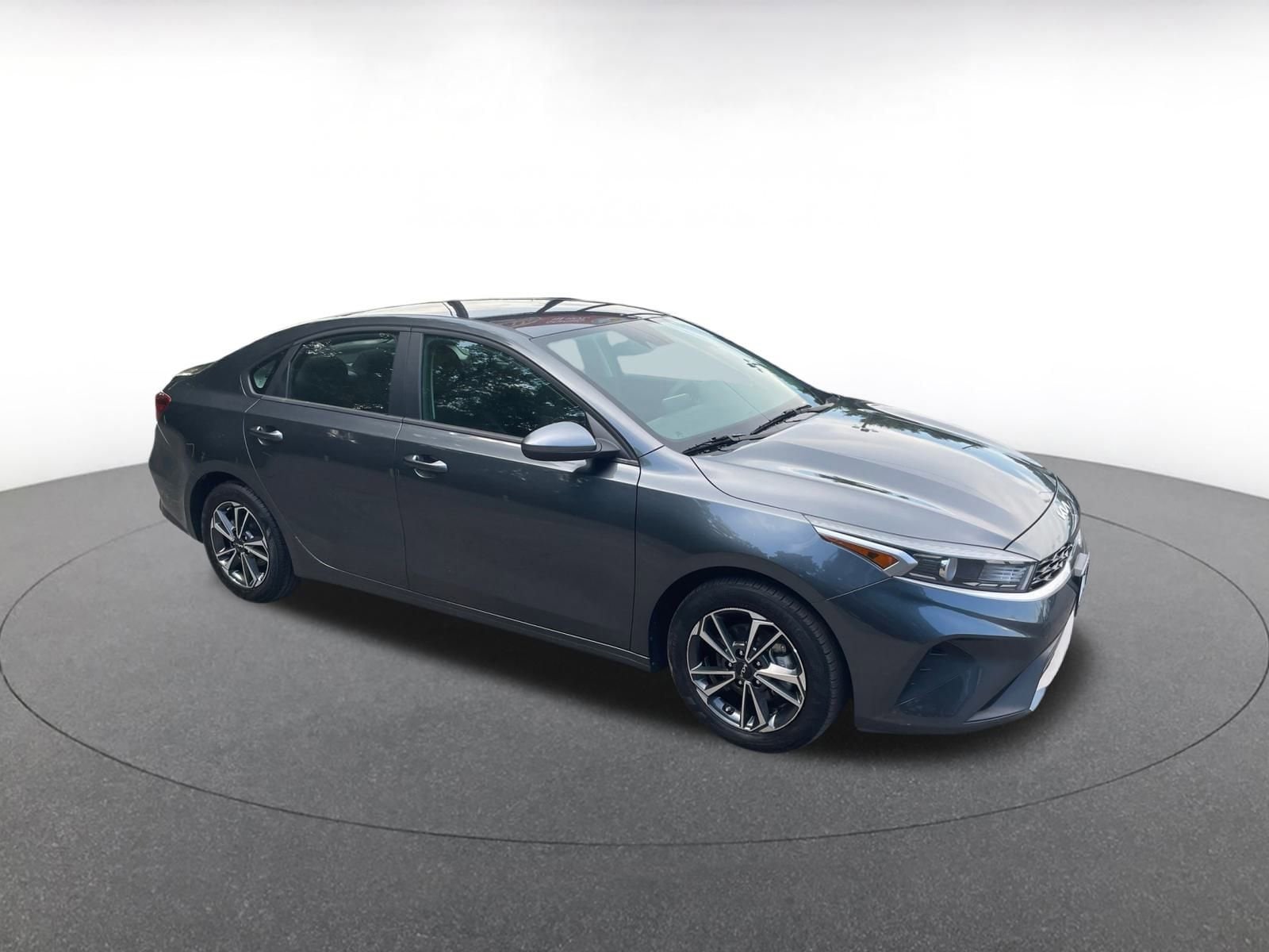 Thumbnail: 2024 Kia Forte - 1