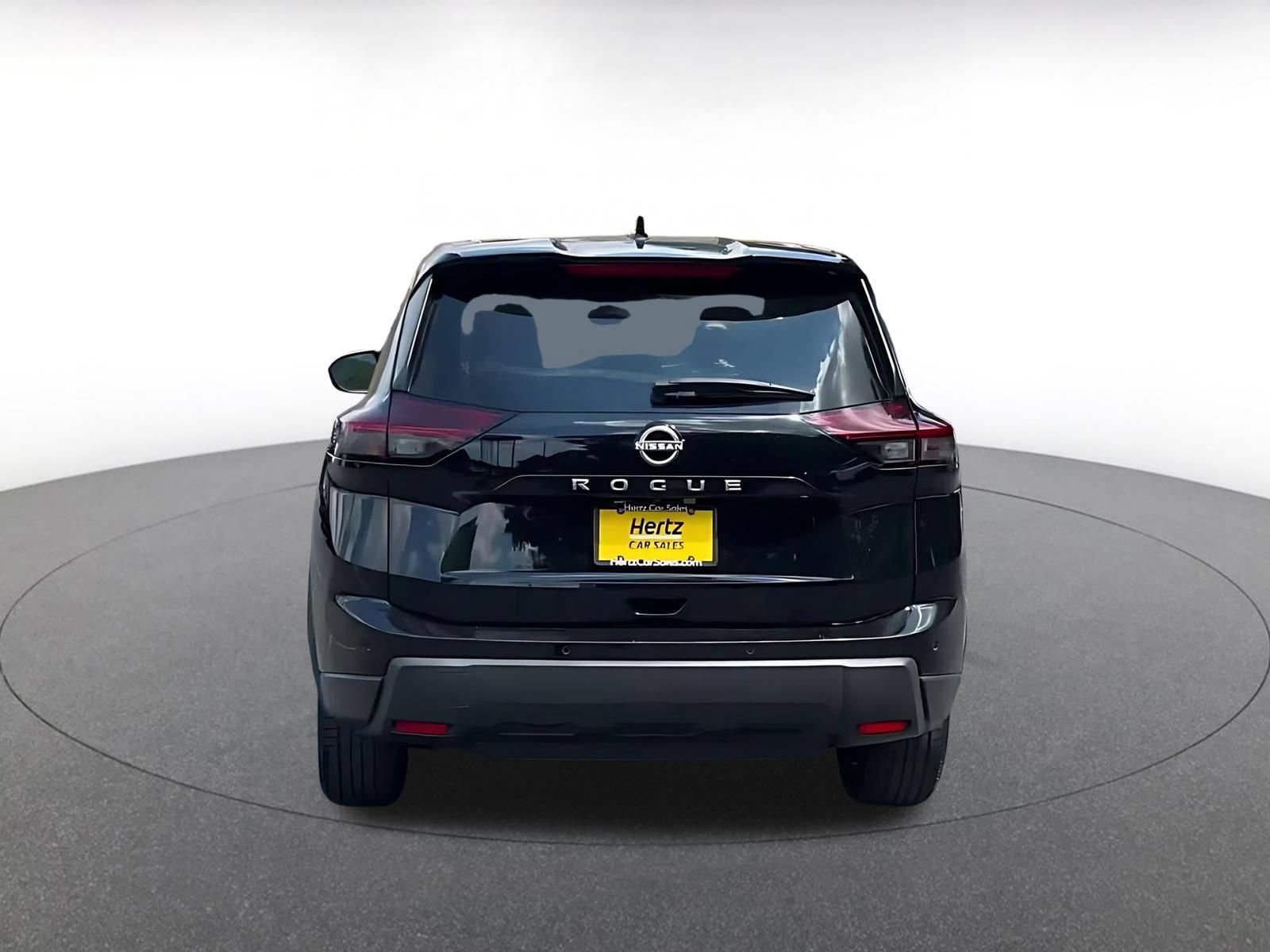 Thumbnail: 2025 Nissan Rogue - 10