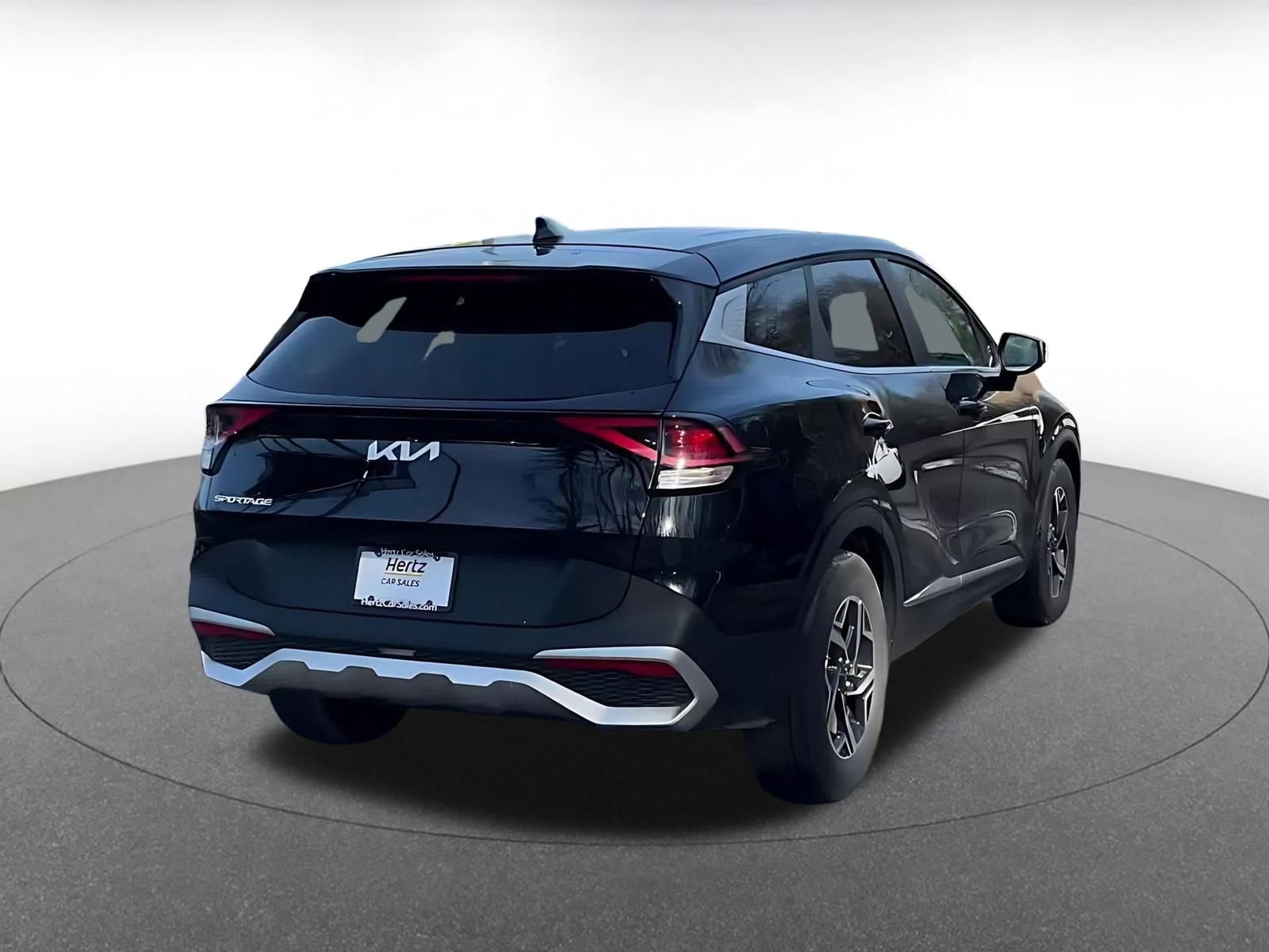 Thumbnail: 2025 Kia Sportage - 16