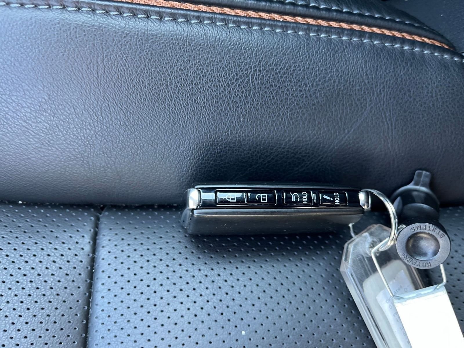 Thumbnail: 2025 Mazda CX-50 - 21