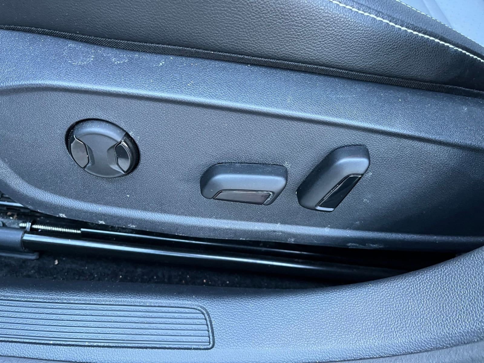 Thumbnail: 2025 Volkswagen Jetta - 23