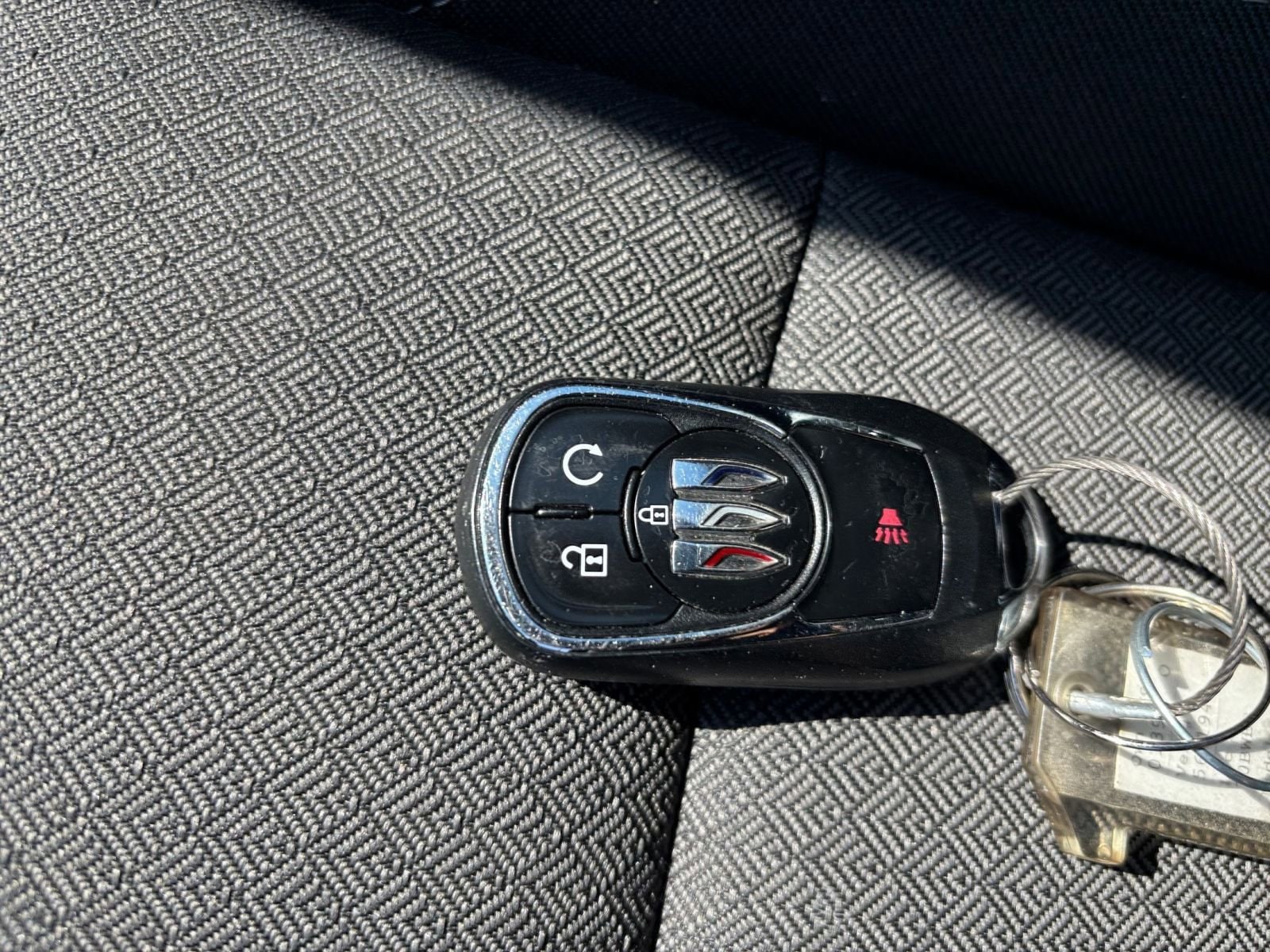 Thumbnail: 2025 Buick Encore GX - 21
