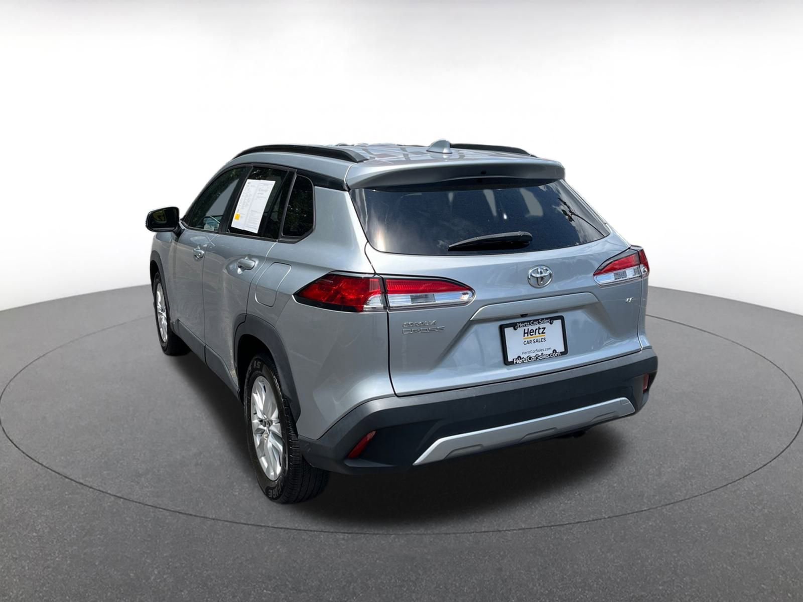 Thumbnail: 2023 Toyota Corolla Cross - 9