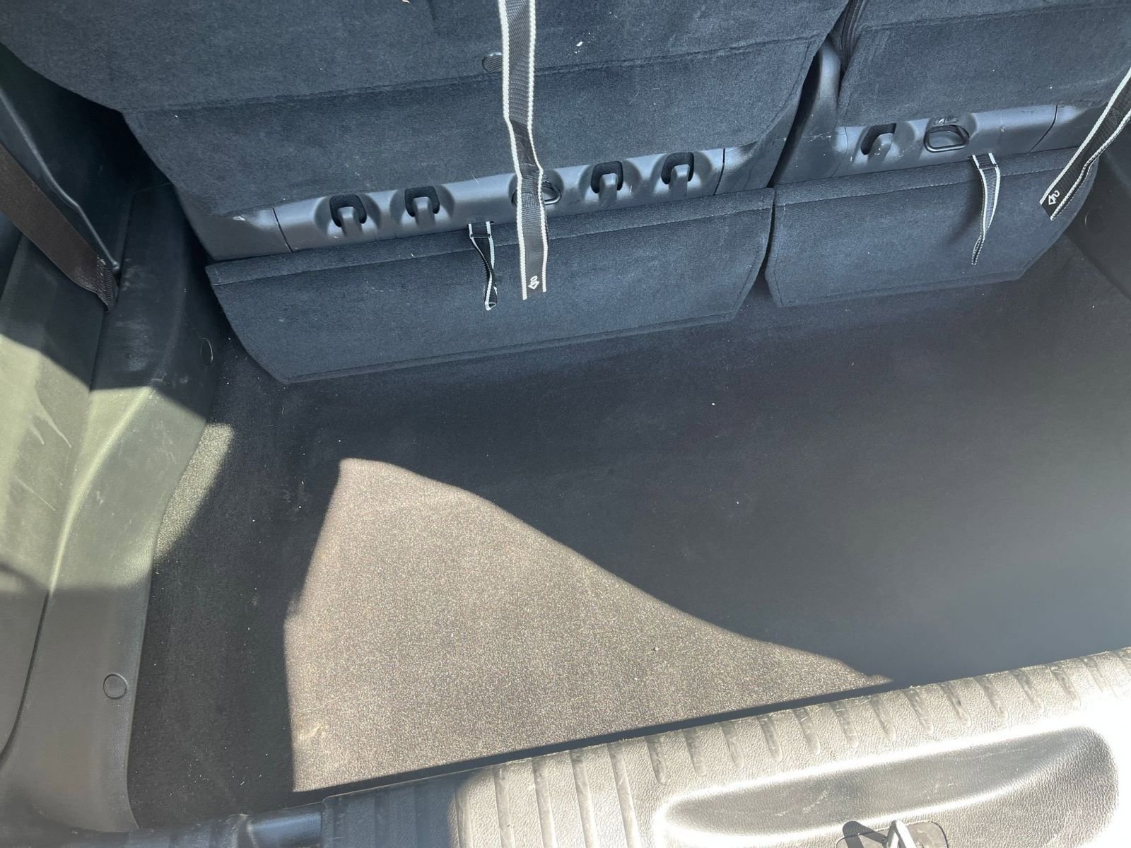 Thumbnail: 2025 Chrysler Pacifica - 32