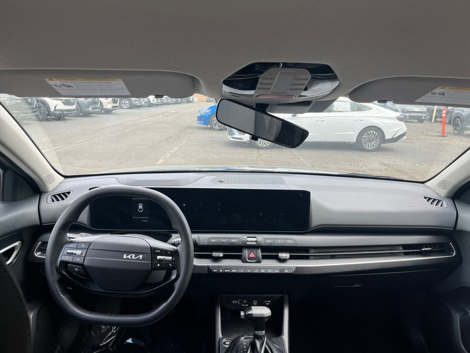 Thumbnail: 2025 Kia K4 - 32