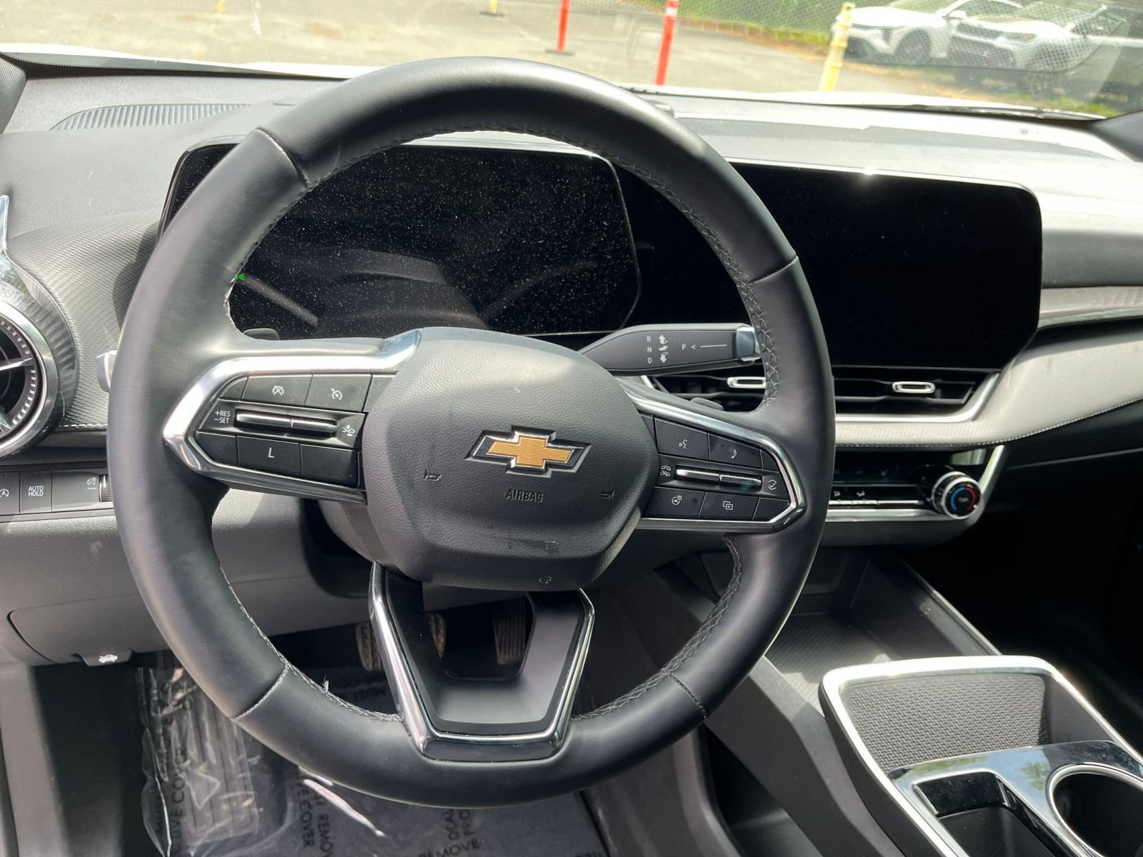 Thumbnail: 2025 Chevrolet Equinox - 28