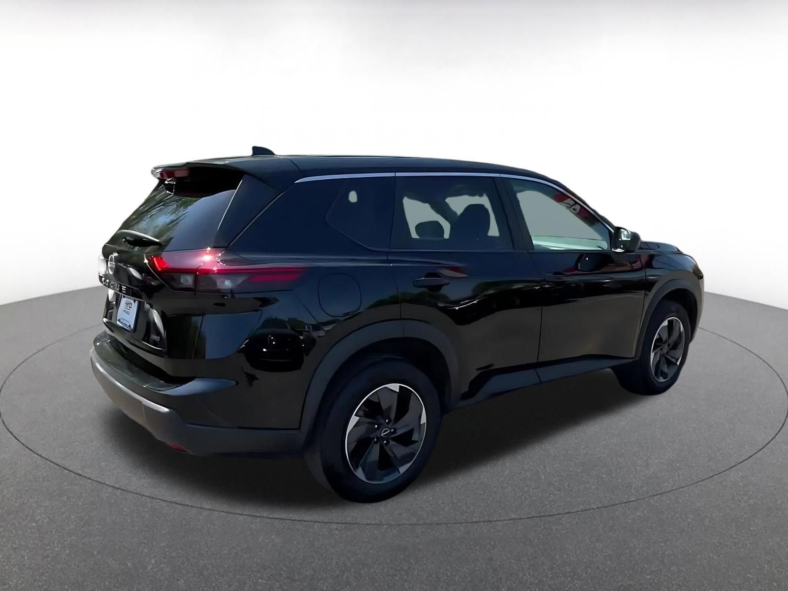 Thumbnail: 2025 Nissan Rogue - 15