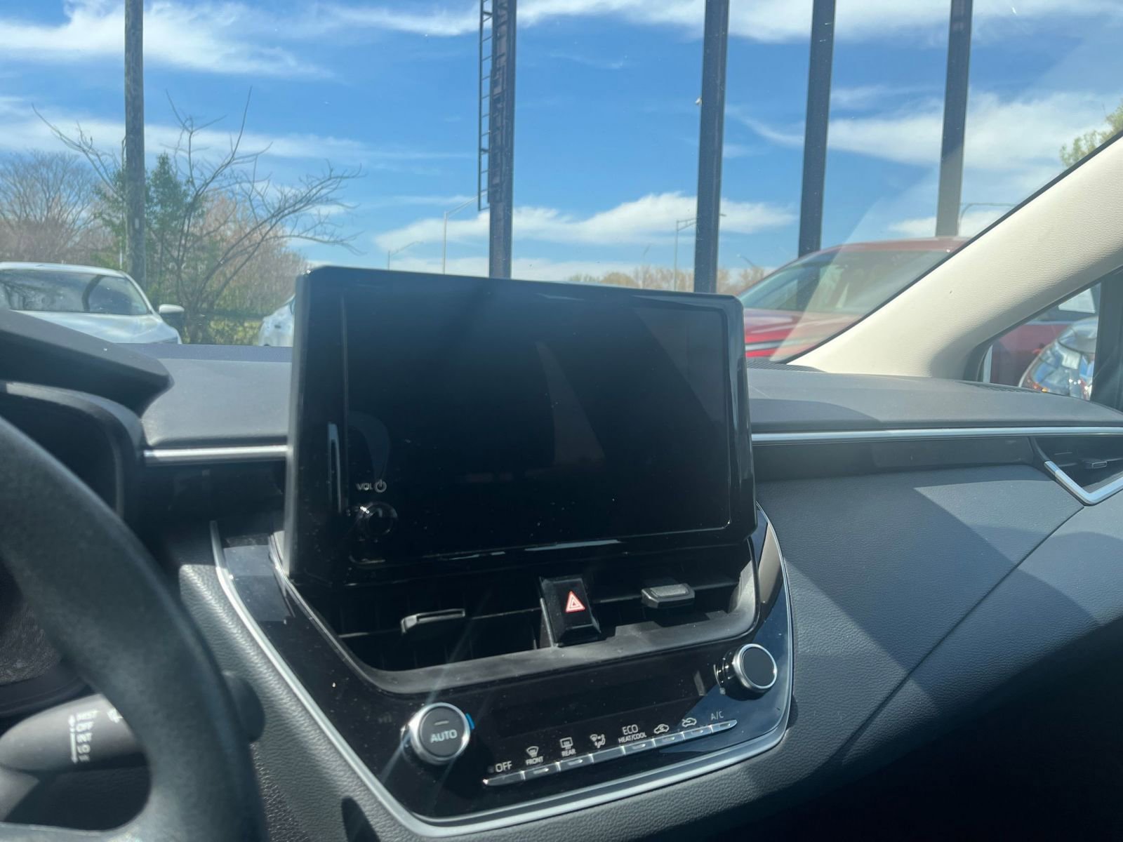 Thumbnail: 2025 Toyota Corolla - 17