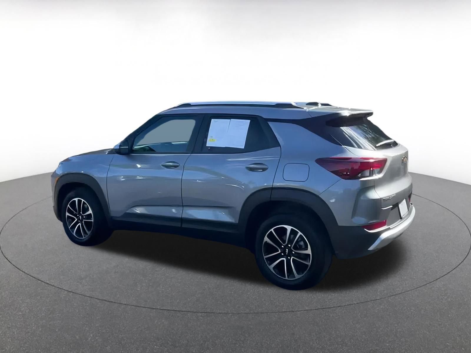 Thumbnail: 2025 Chevrolet TrailBlazer - 15