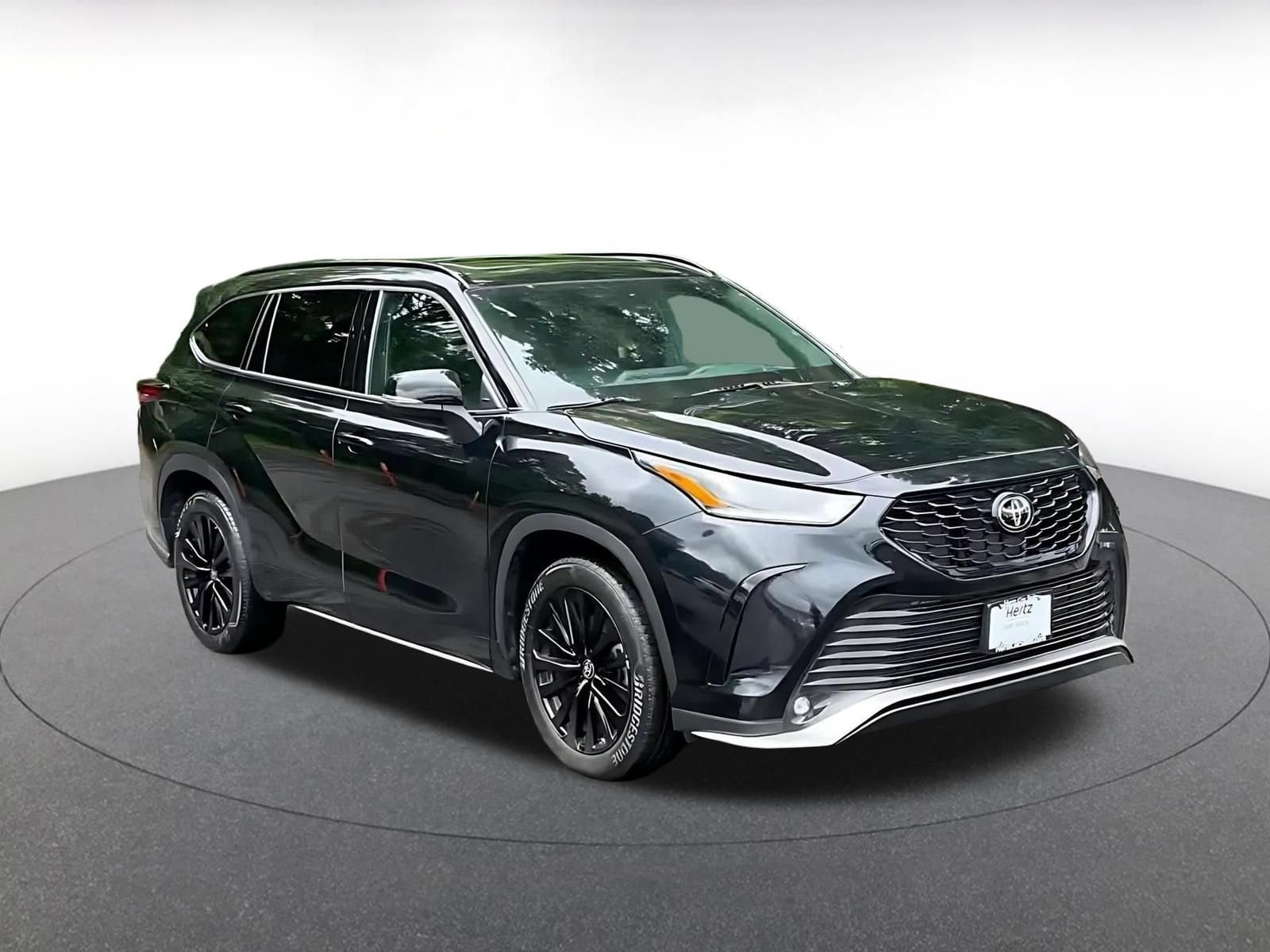 Thumbnail: 2025 Toyota Highlander - 3