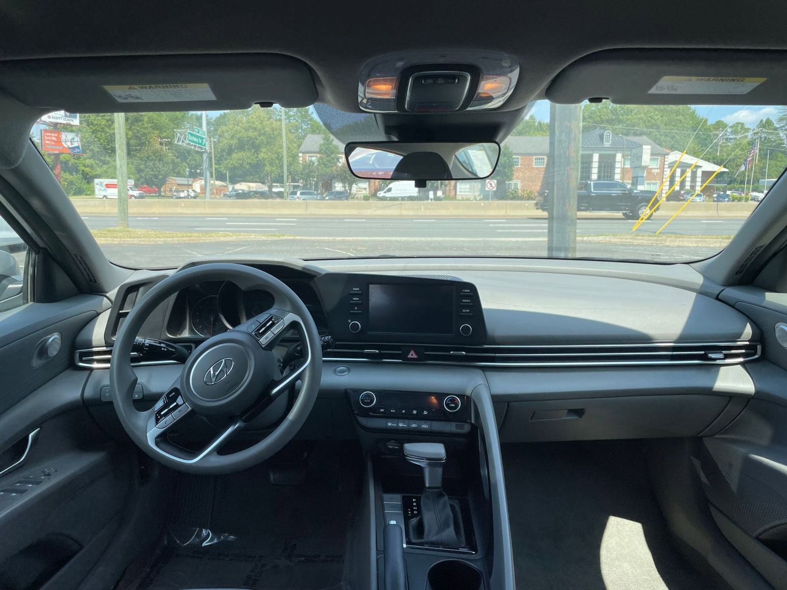 Thumbnail: 2023 Hyundai Elantra - 23