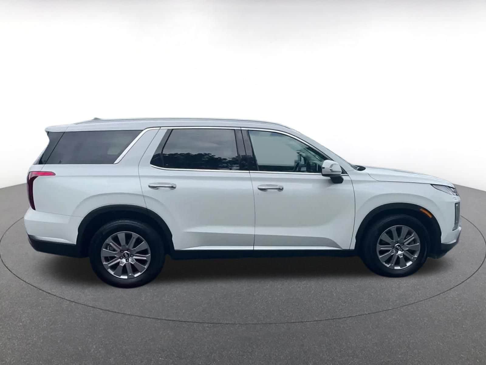 Thumbnail: 2025 Hyundai Palisade - 16