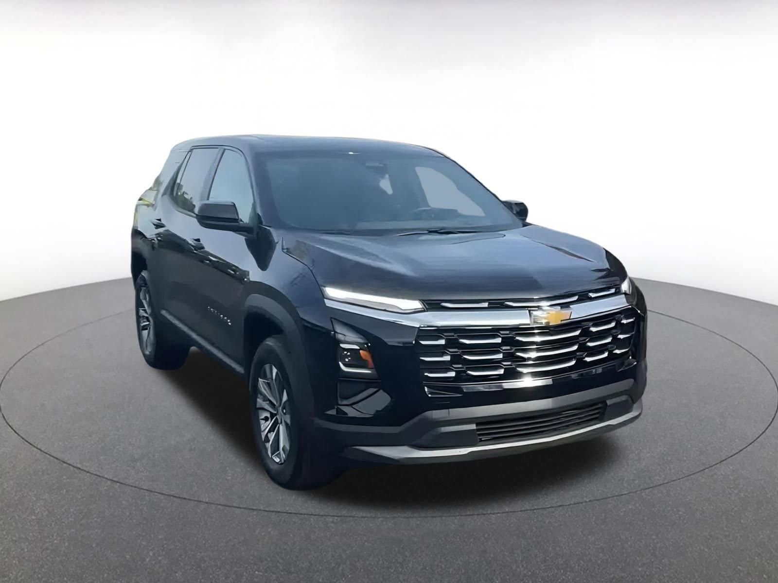 Thumbnail: 2025 Chevrolet Equinox - 3