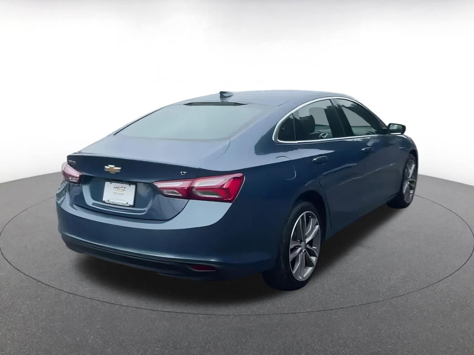 Thumbnail: 2024 Chevrolet Malibu - 12