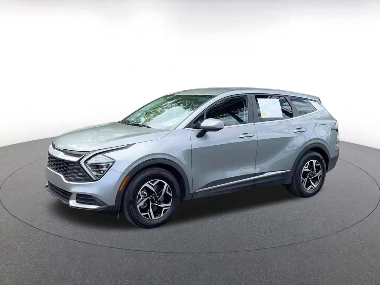 Thumbnail: 2025 Kia Sportage - 8
