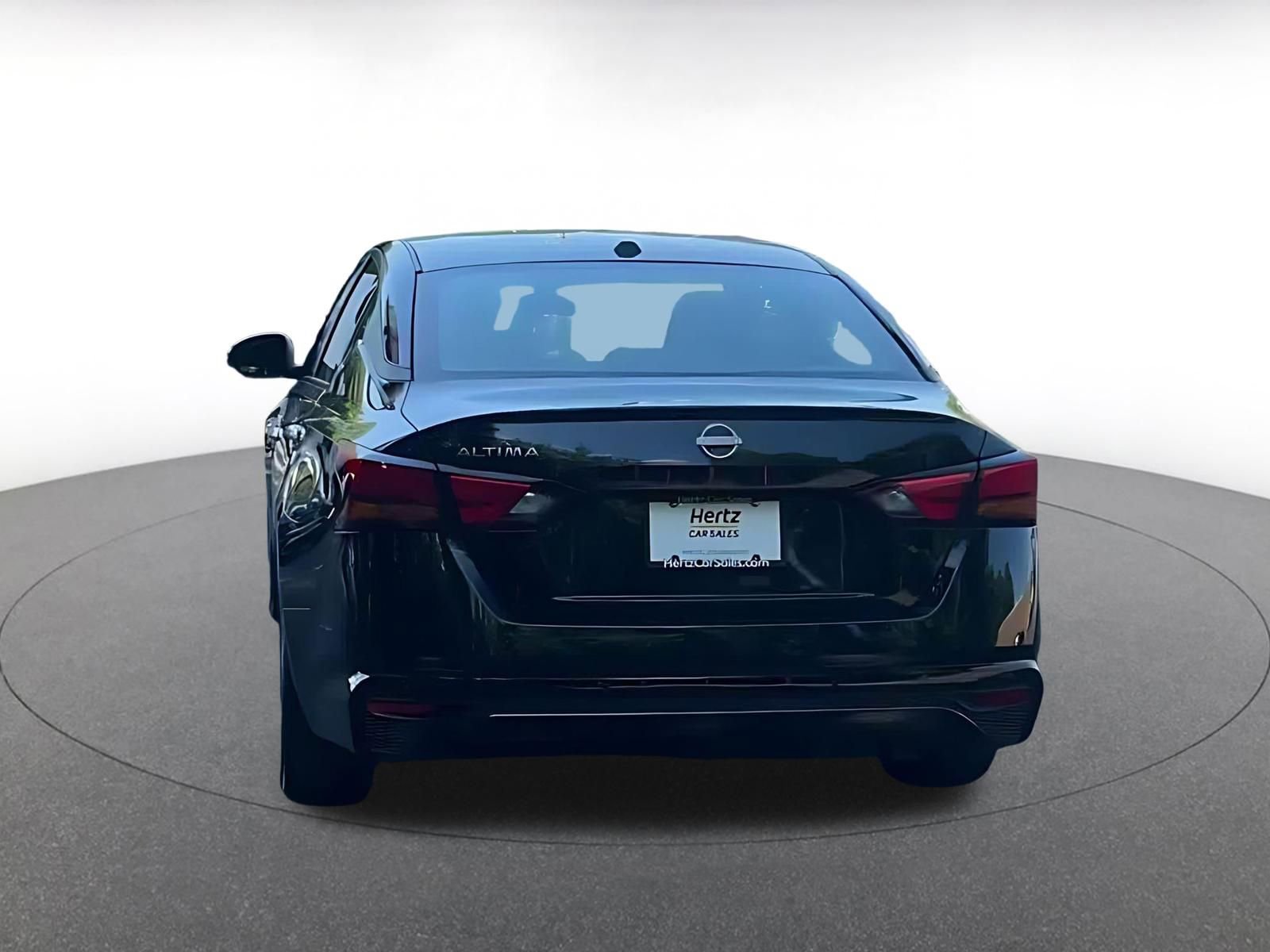 Thumbnail: 2025 Nissan Altima - 14