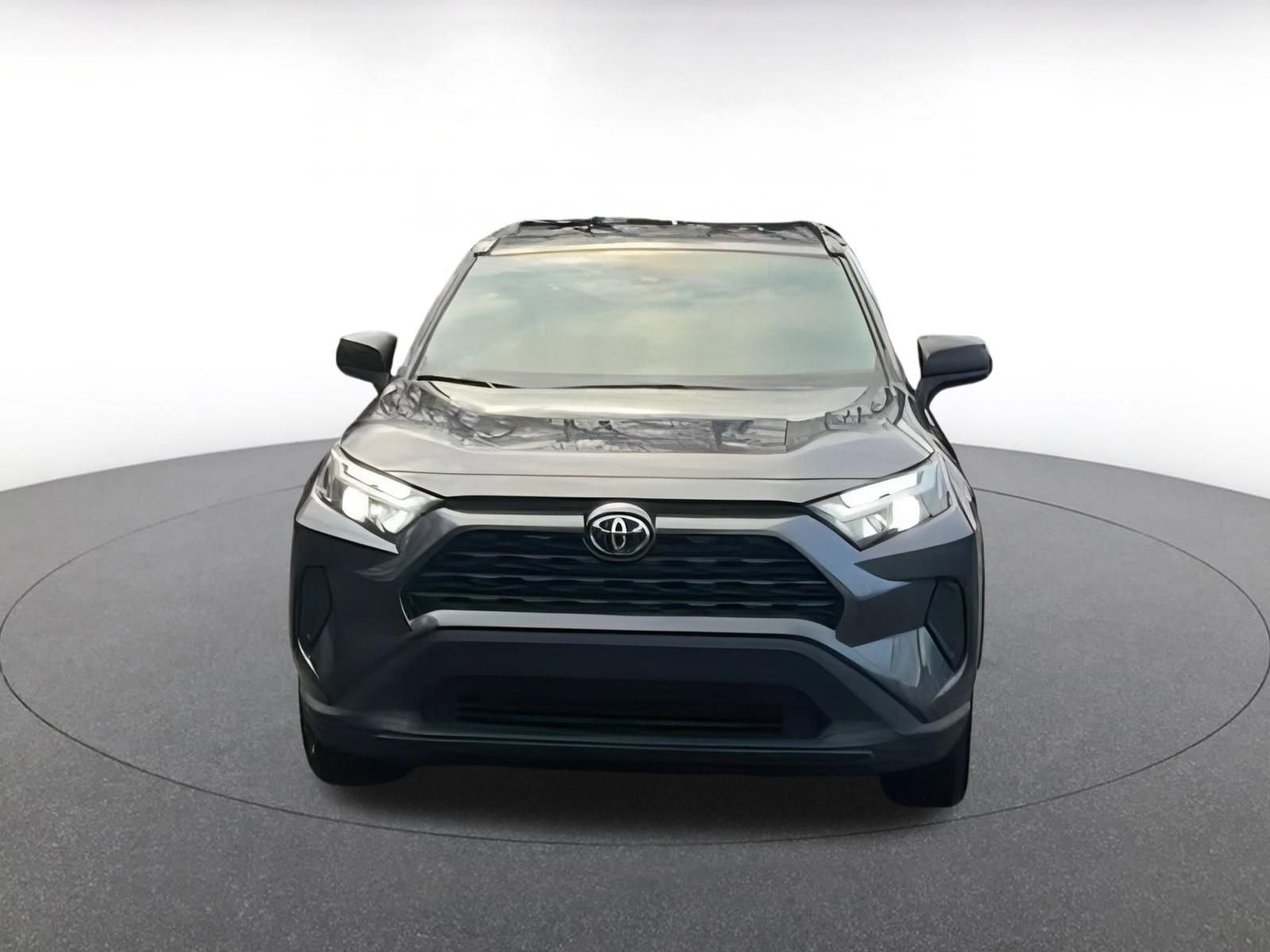 Thumbnail: 2025 Toyota RAV4 - 3