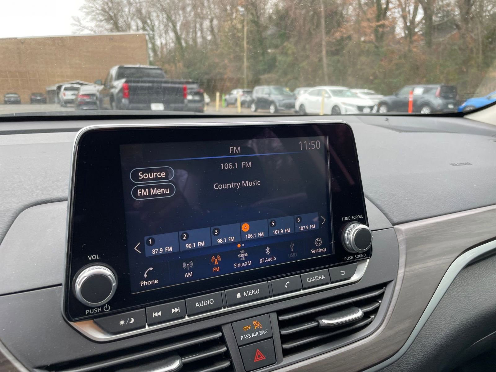 Thumbnail: 2025 Nissan Altima - 21