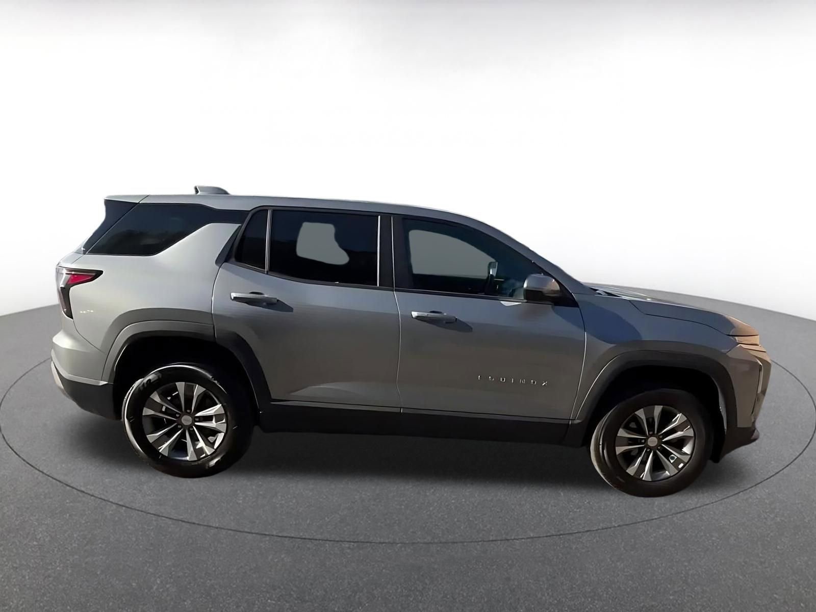 Thumbnail: 2025 Chevrolet Equinox - 16