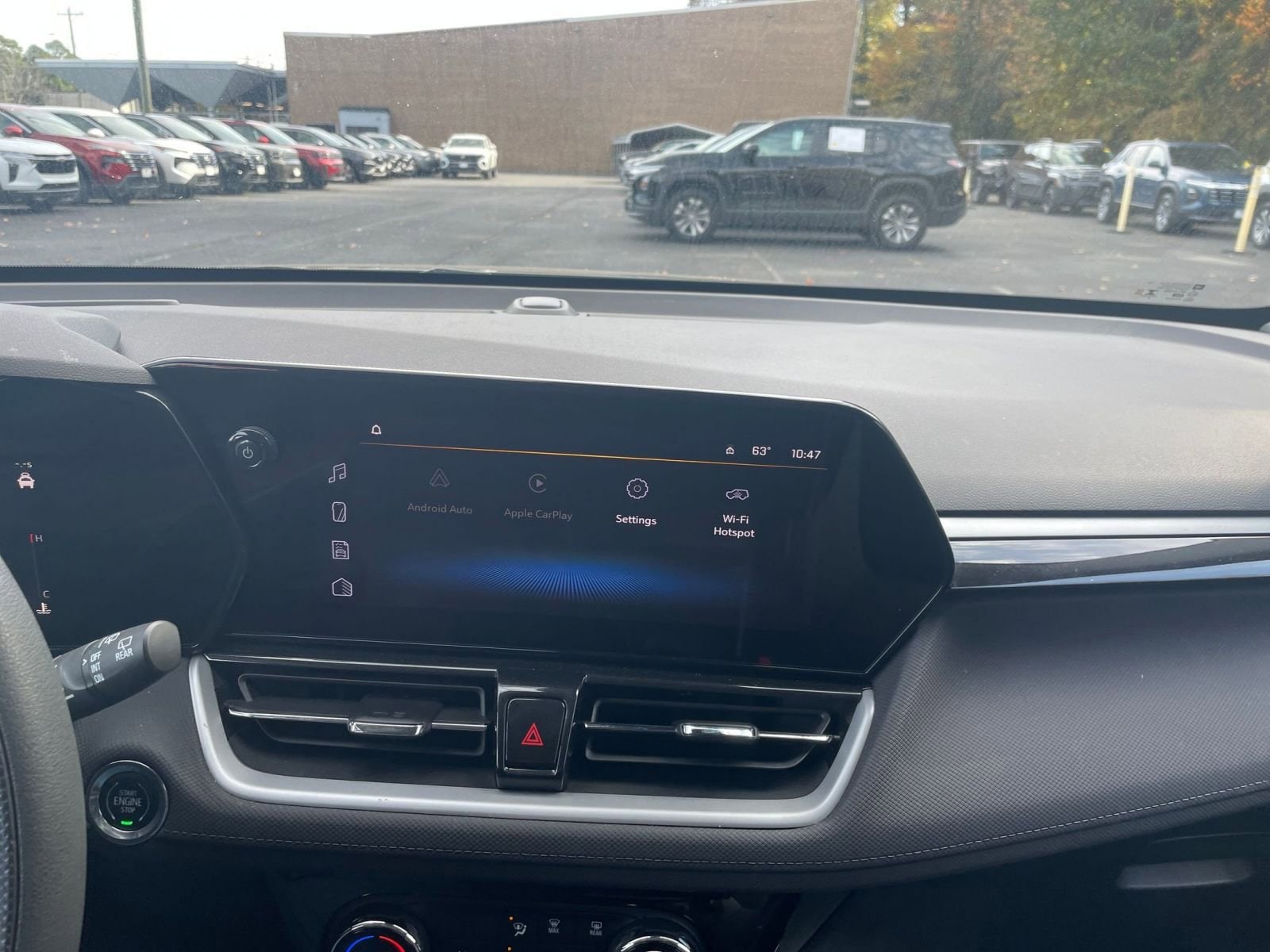 Thumbnail: 2025 Chevrolet TrailBlazer - 18