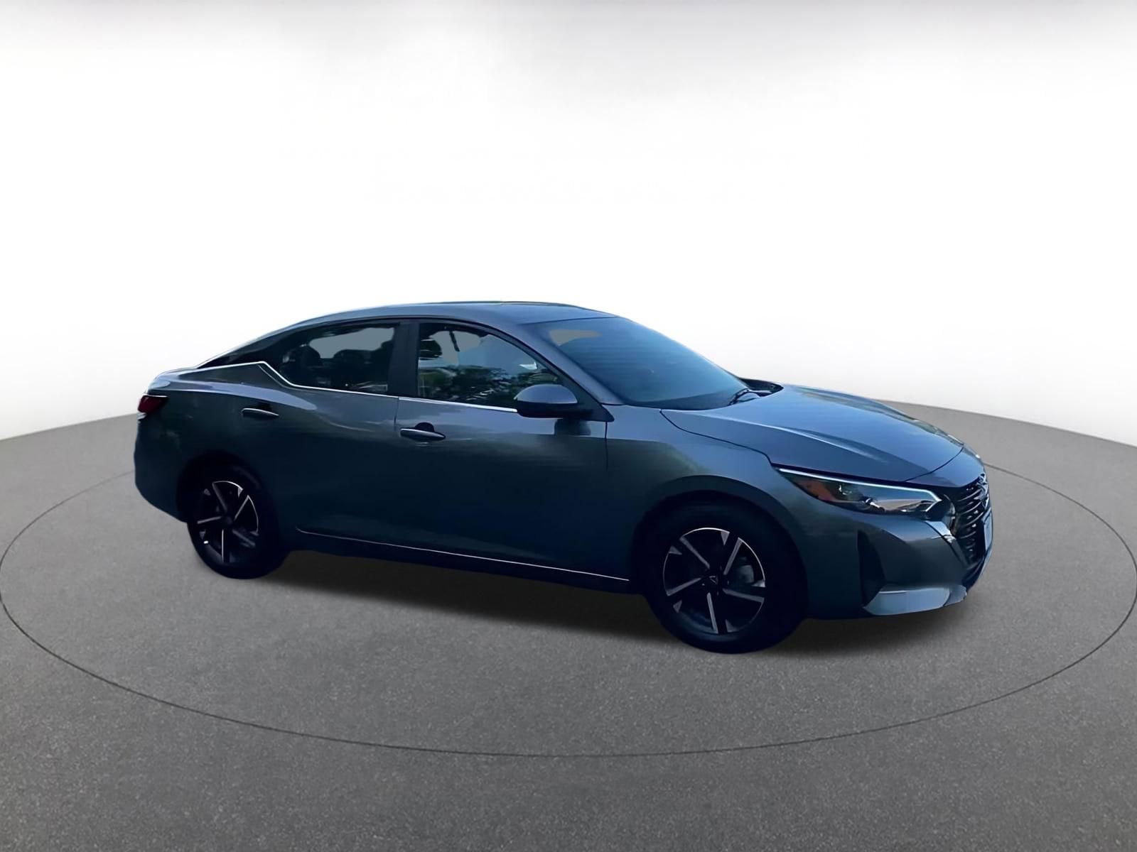 Thumbnail: 2025 Nissan Sentra - 2