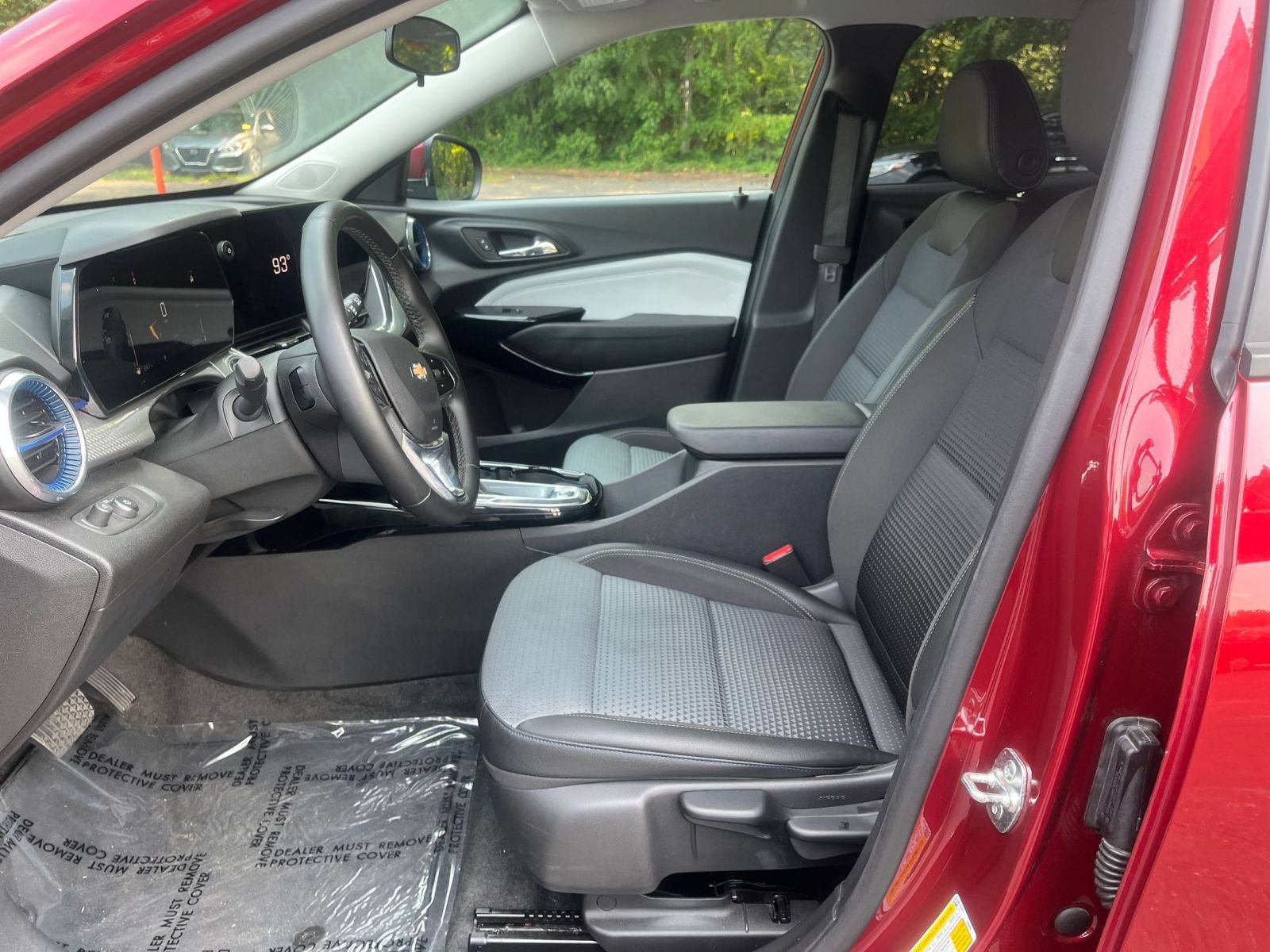 Thumbnail: 2025 Chevrolet Trax - 25