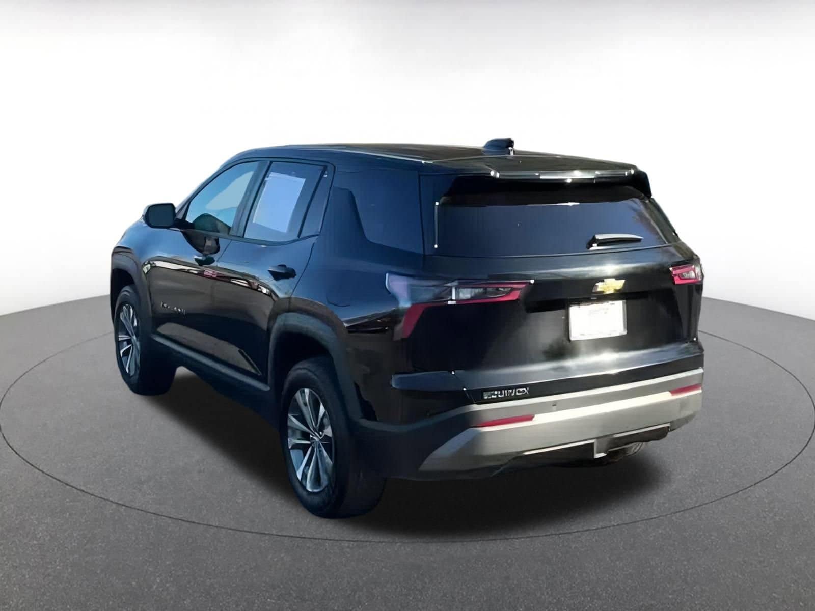 Thumbnail: 2025 Chevrolet Equinox - 11