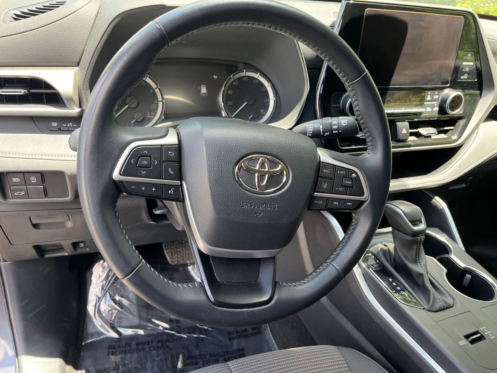 Thumbnail: 2025 Toyota Highlander - 29