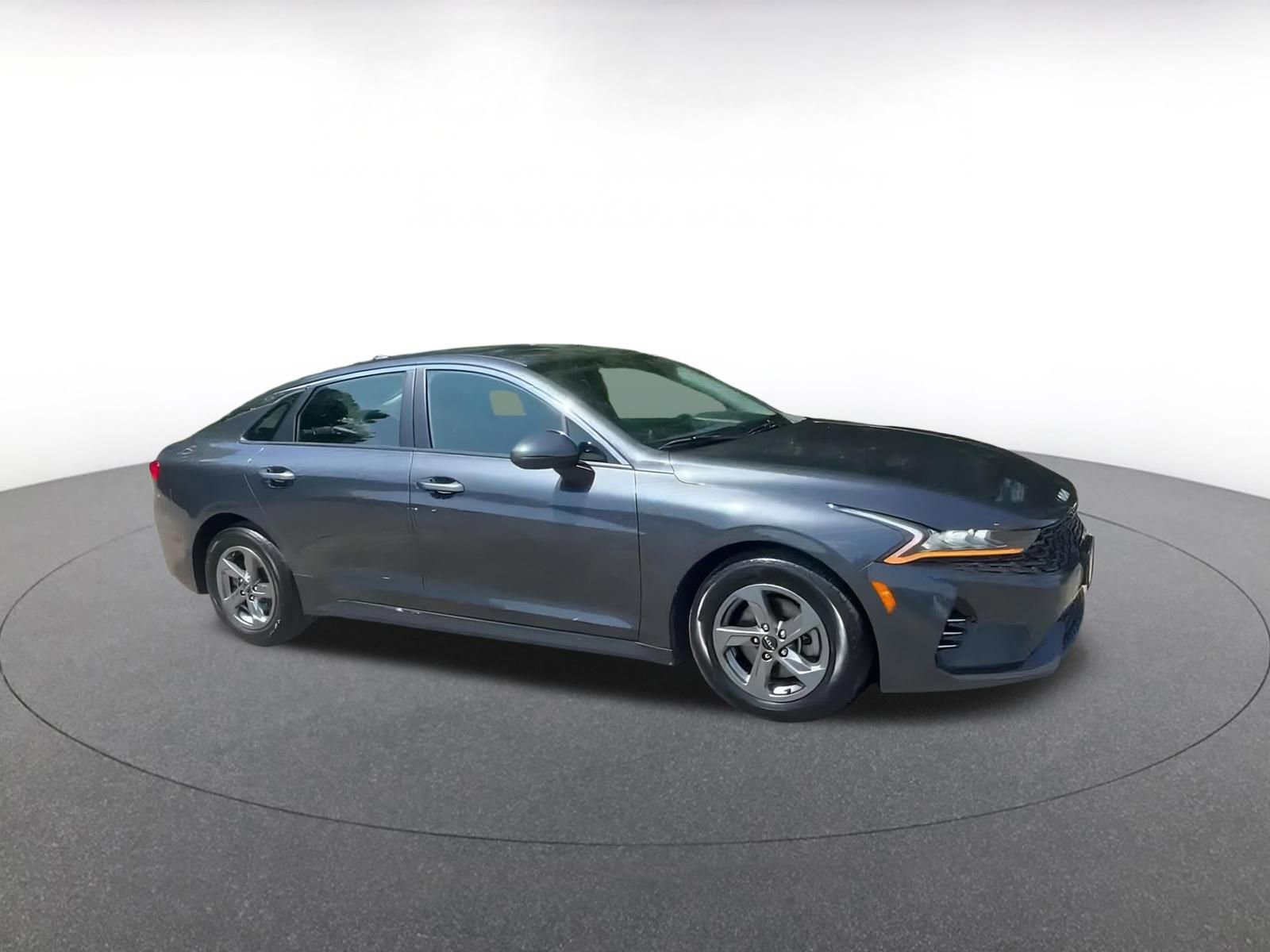 Thumbnail: 2023 Kia K5 - 2