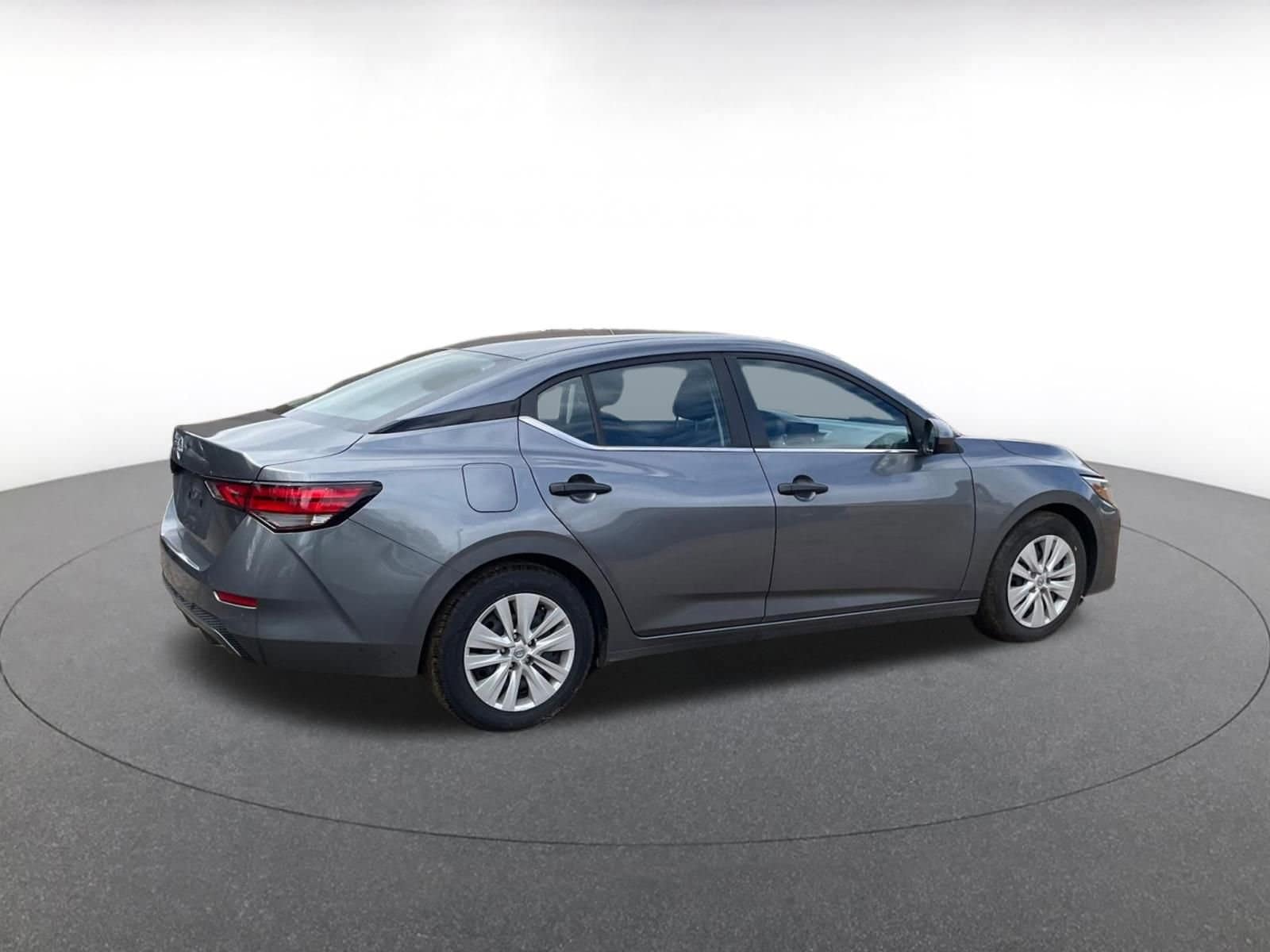 Thumbnail: 2025 Nissan Sentra - 17