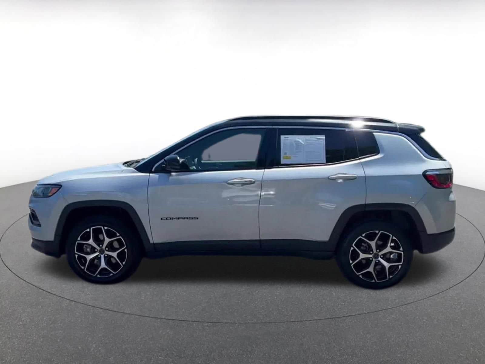 Thumbnail: 2025 Jeep Compass - 10