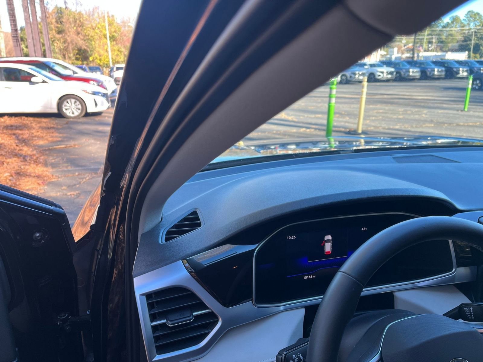 Thumbnail: 2025 Volkswagen Taos - 34