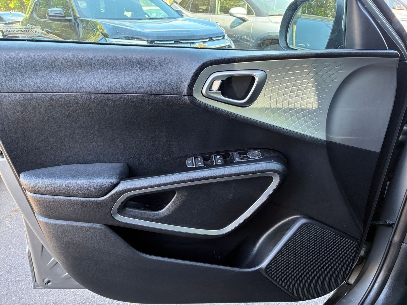 Thumbnail: 2025 Kia Soul - 18