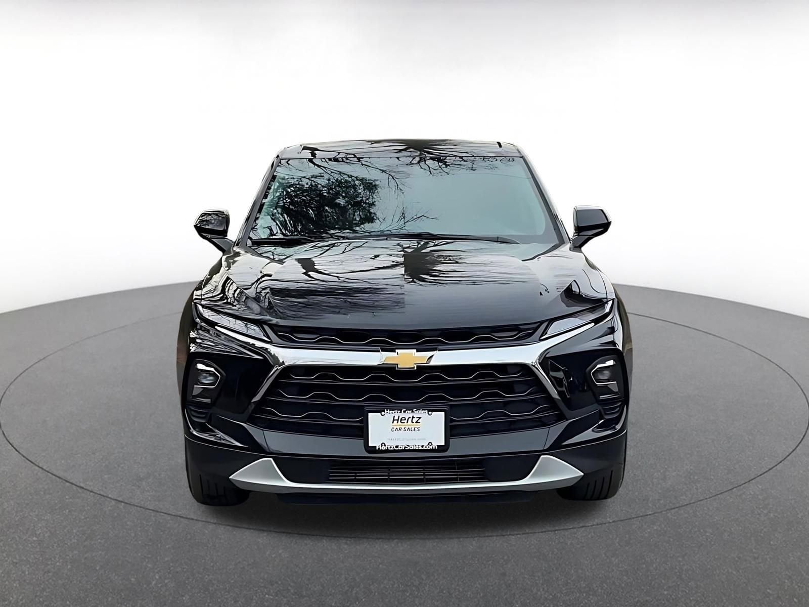 Thumbnail: 2025 Chevrolet Blazer - 4