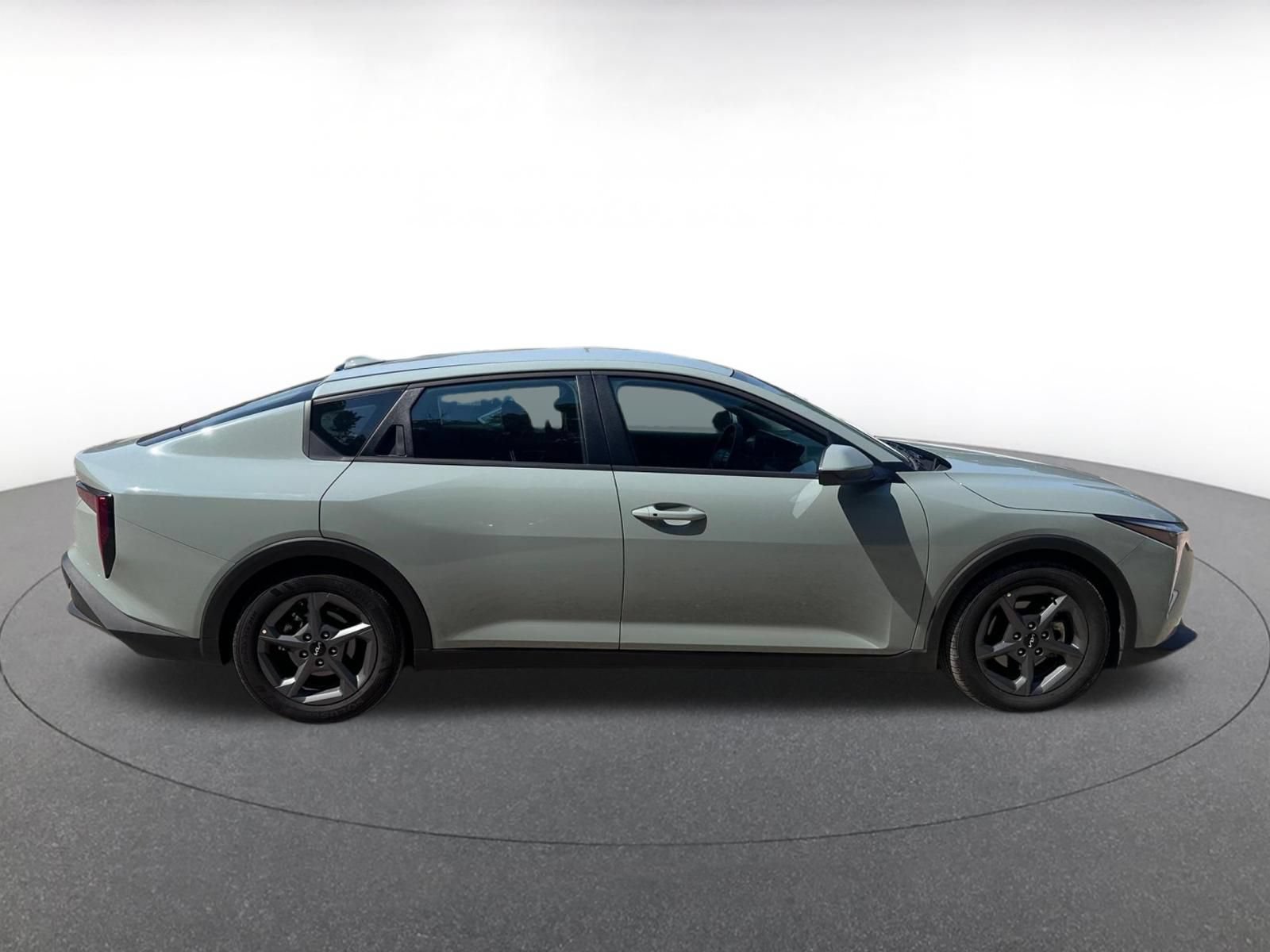 Thumbnail: 2026 Kia K4 - 18